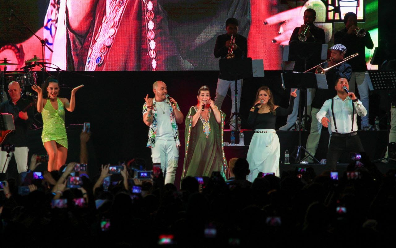 Candente y movida noche con Margarita la diosa de la cumbia – H. Ayuntamiento de Solidaridad
