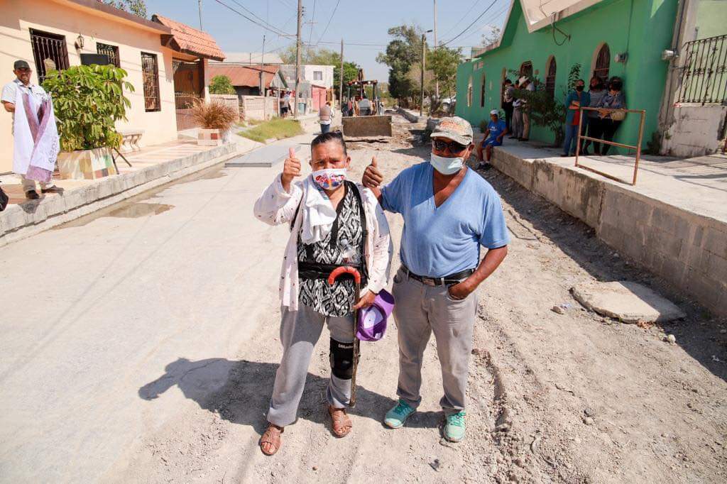 Cumple Carlos Peña Ortiz compromiso con vecinos de la calle Llera – Administración Municipal Reynosa 2021-2024