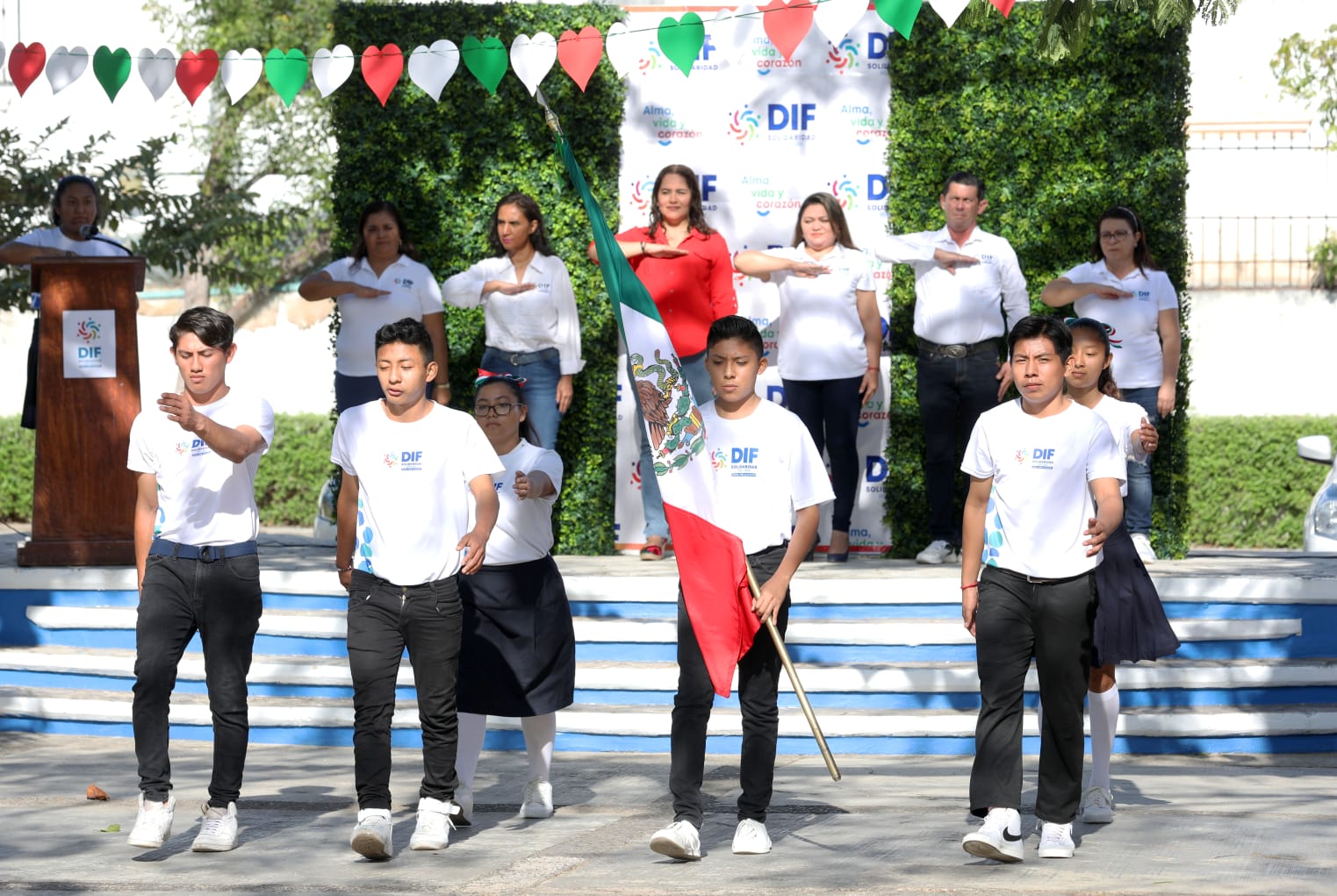 Impulsa DIF Solidaridad civismo en estudiantes del programa 10-17 – H. Ayuntamiento de Solidaridad