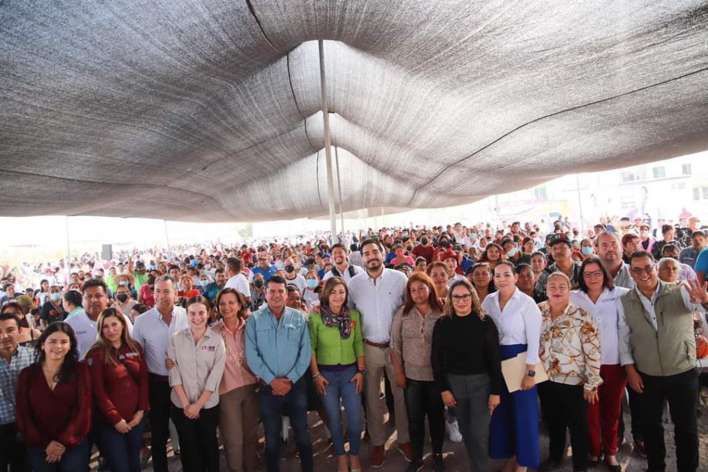 Llevó Carlos Peña Ortiz beneficios municipales a Rincón de las Flores – Administración Municipal Reynosa 2021-2024