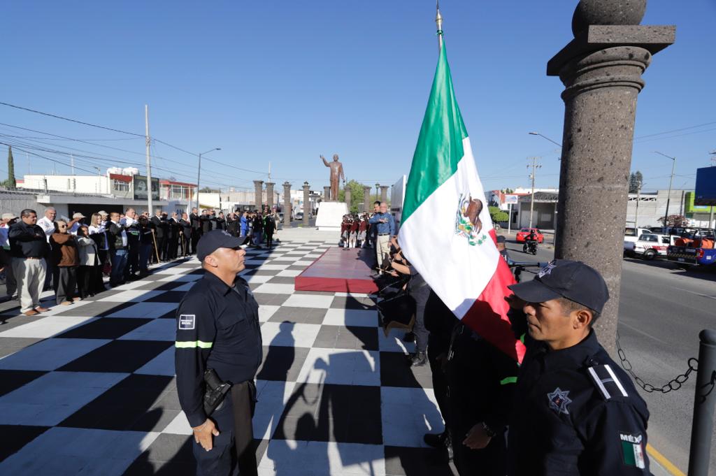 Conmemora Salamanca 217 Aniversario del Natalicio de Benito Juárez.
