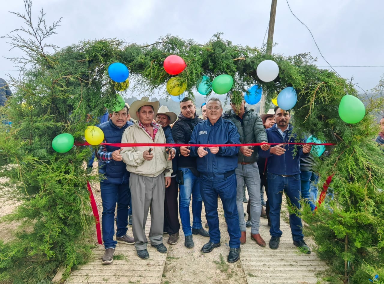 PRESIDENTE MUNICIPAL DE SCLC MDO INAUGURA RODADAS CON CONCRETO HIDRÁULICO EN LA COMUNIDAD CORAZÓN DE JESÚS CON UN COSTO DE UN MILLÓN DE PESOS. – H. Ayuntamiento de San Cristóbal de Las Casas
