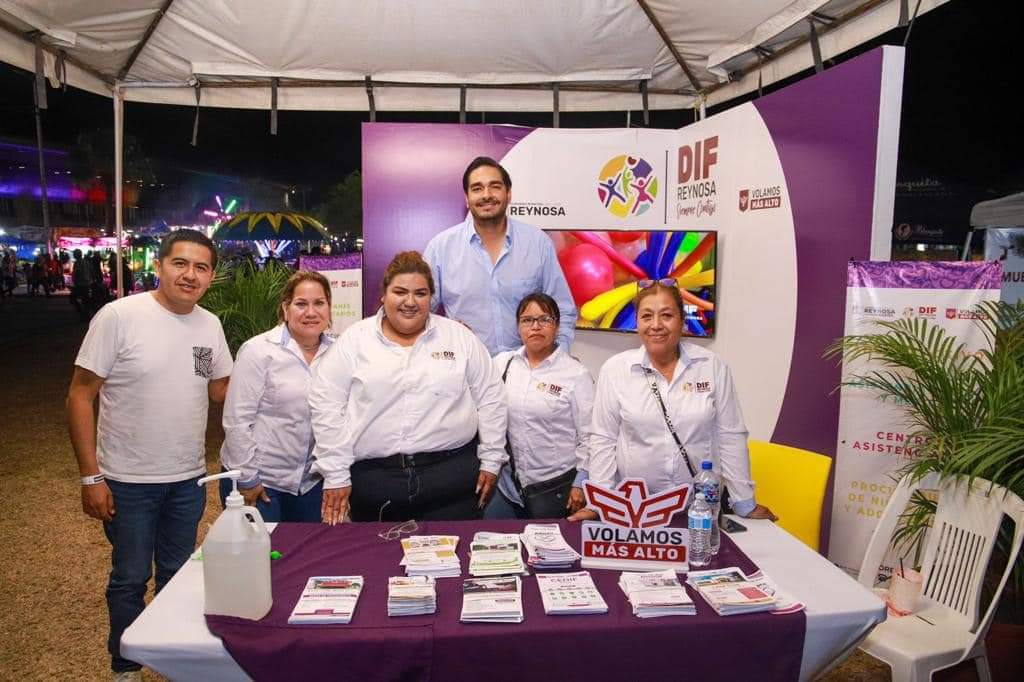 Presentó Carlos Peña Ortiz al Grupo Secretto en la Feria de Reynosa – Administración Municipal Reynosa 2021-2024