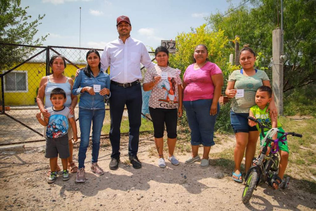 Recibieron estudiantes reynosenses folios para Becas Municipales – Administración Municipal Reynosa 2021-2024