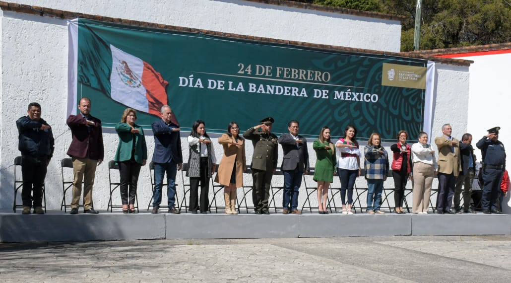 AYUNTAMIENTO DE SCLC CONMEMORA DÍA DE LA BANDERA – H. Ayuntamiento de San Cristóbal de Las Casas