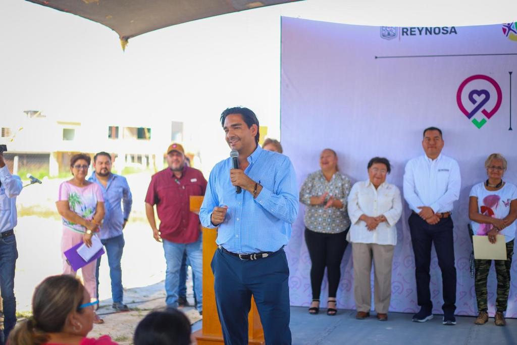 Atendieron Ayuntamiento y DIF a familias de colonia Fundadores – Administración Municipal Reynosa 2021-2024