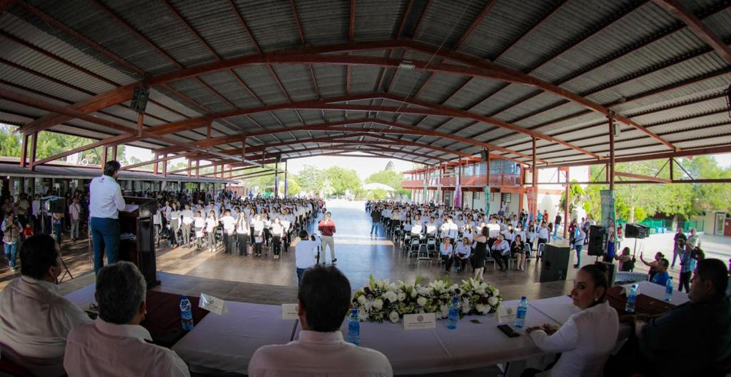 Emitió el Alcalde Carlos Peña Ortiz mensaje a Profesionales Técnicos del CBTIS 7 – Administración Municipal Reynosa 2021-2024