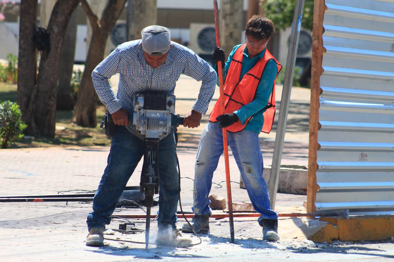 Inicia remodelación de la plaza 28 de Julio – H. Ayuntamiento de Solidaridad