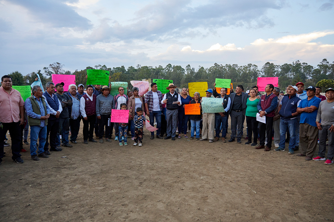 Boletín 232.- Miguel Gutiérrez inicia obras educativas y deportivas en San Martín Cuautlalpan y Los Héroes