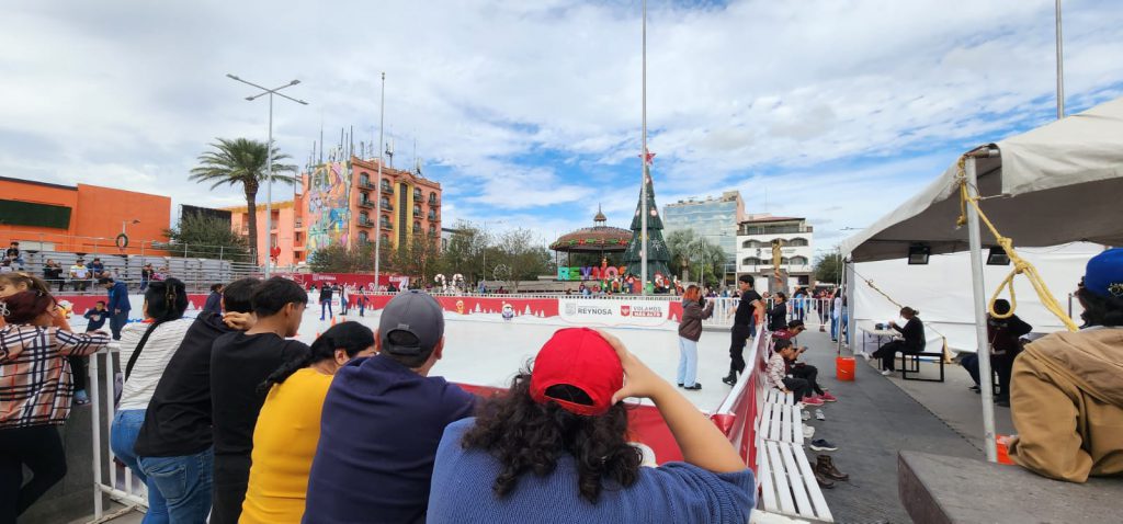 Invita Alcalde Carlos Peña Ortiz a disfrutar atracciones navideñas de Reynosa – Administración Municipal Reynosa 2021-2024