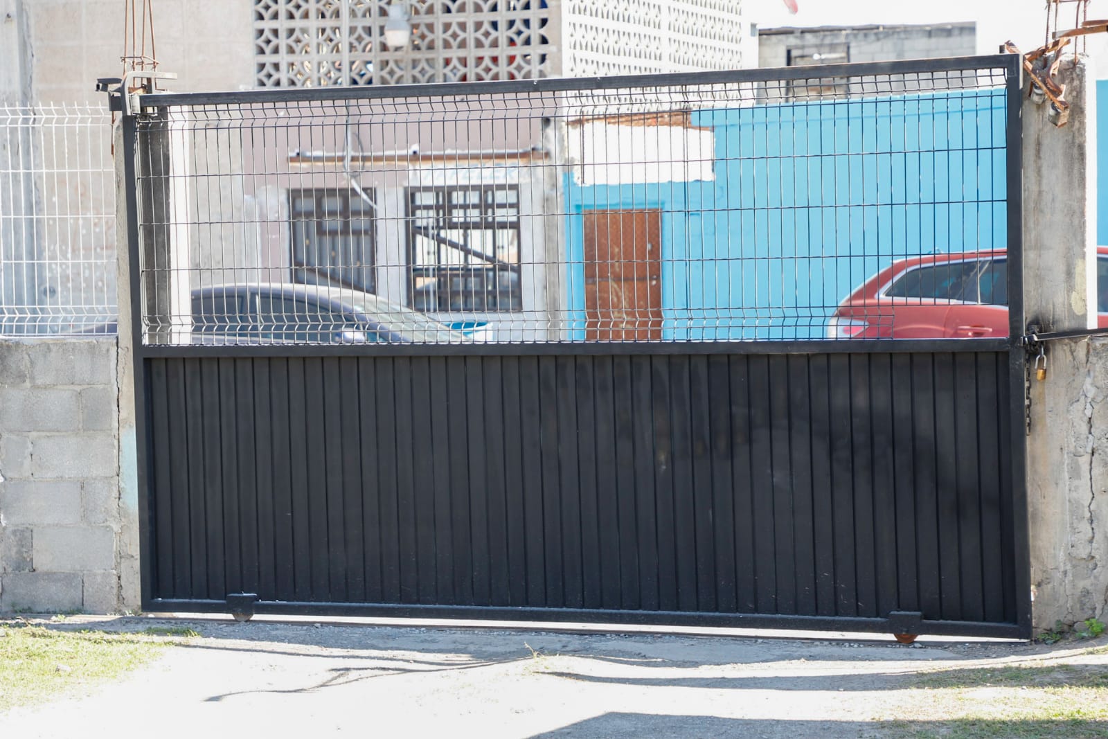 Mantenimiento escolar aplicado por el Gobierno de Reynosa añade seguridad a alumnos y Maestros – Administración Municipal Reynosa 2021-2024