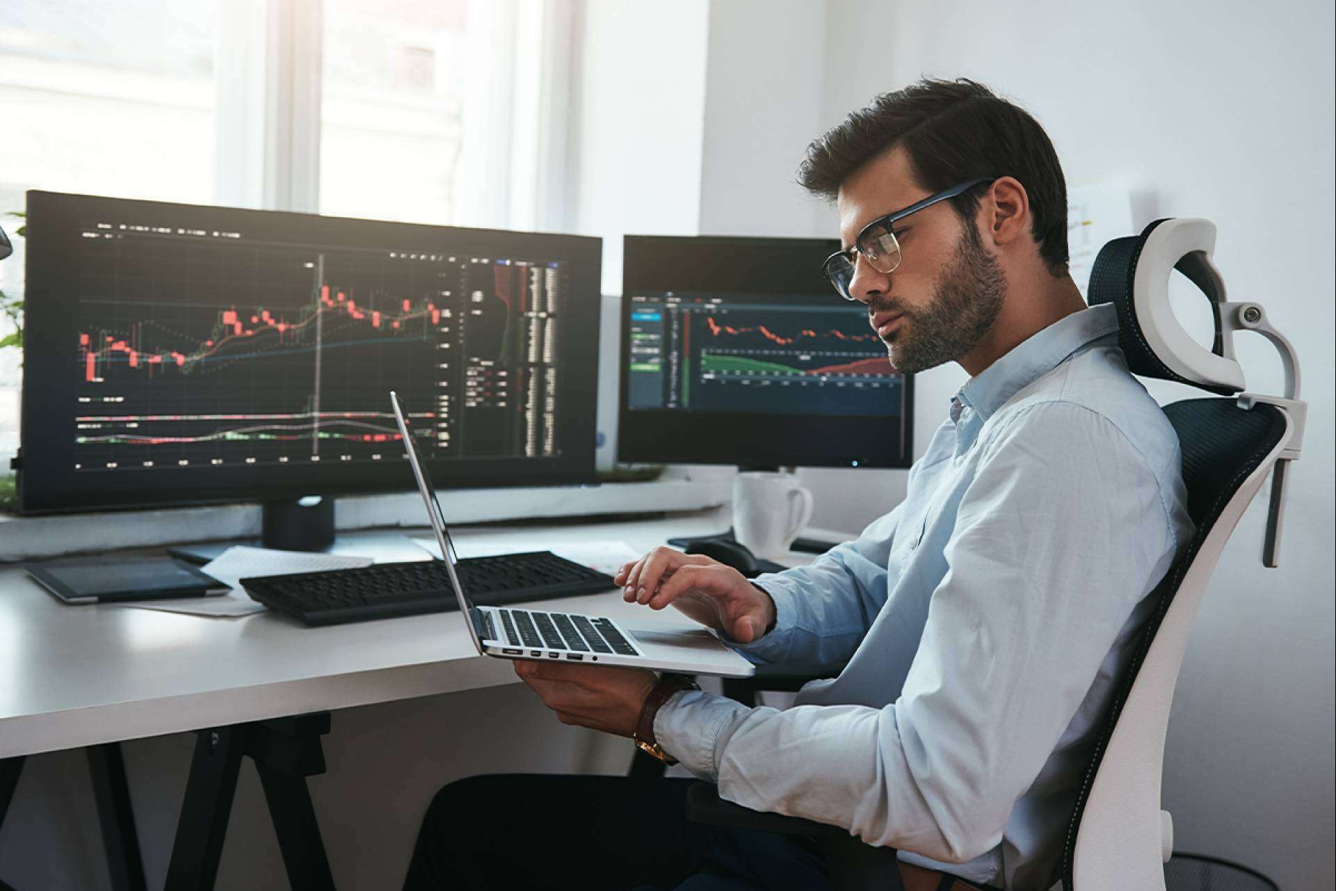 FX Live Capital, líder en innovación en finanzas online, ofrece acceso al copy trading